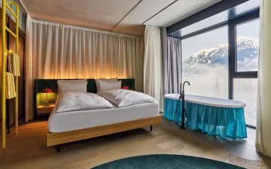 Relax vo Vysokých Taurách: Hotel Urban Nature Bad Gastein ****+ s polpenziou, trojposchodovým wellness + zľavy