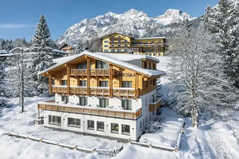 Zasnežený horský hotel, Penzión Savisalo ***, Ramsau am Dachstein, Rakúsko