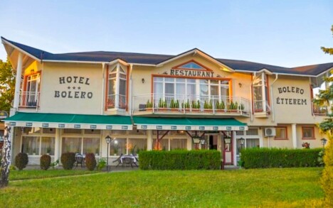 Hotel Bolero *** stojí v kúpeľnom meste Győr