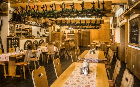 Restaurace, Hotel Rajská bouda ***, Beskydy