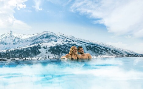 Venkovní bazény, Tauern Spa Hotel & Therme ****, Rakousko