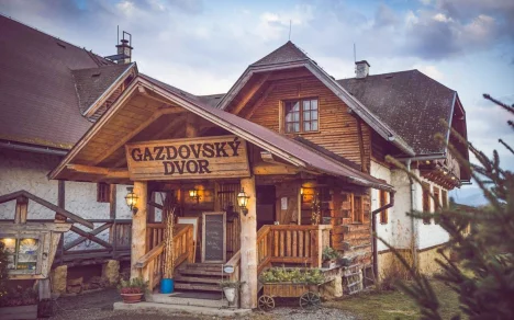 Panzió Gazdovský dvor, Bešeňová, Szlovákia