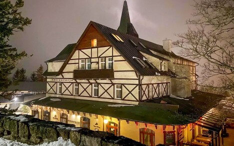 Hotel Tarasy Wang u kostela ***, Karpacz, Óriás-hegység, Lengyelország