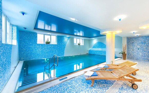 Bazén vo wellness, April Hotel Panorama ****