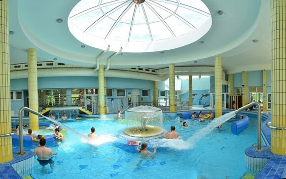 V ceně balíčku je vstup do lázní Thermalpark