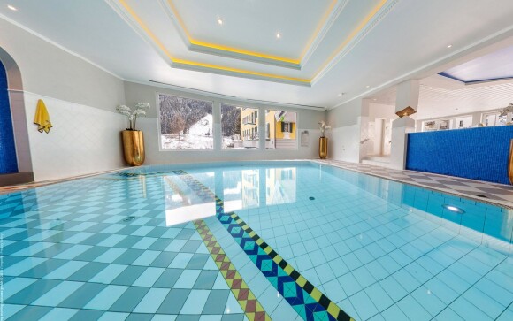 Bazén ve wellness Aparthotelu Bellevue **** Bad Gastein