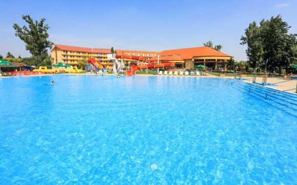 Termálna voda, bazén, kúpalisko, Wellness hotel Patince