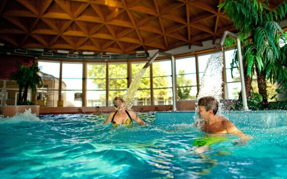 Termálne kúpele Bük s ktorými je hotel prepojený