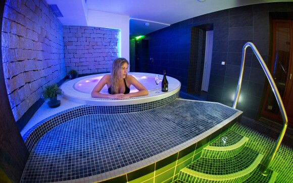 Užite si nové wellness v Hoteli Slunný dvůr ***, Jeseník