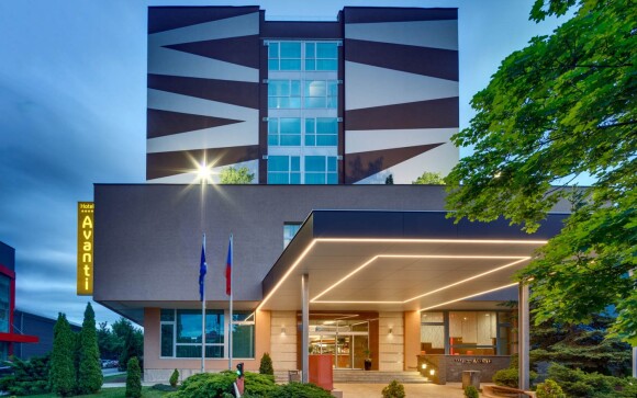 Vstup do Hotelu Avanti ****