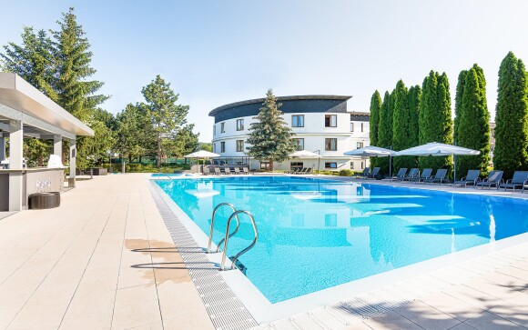 Venkovní bazén, Hotel Atlantis ***