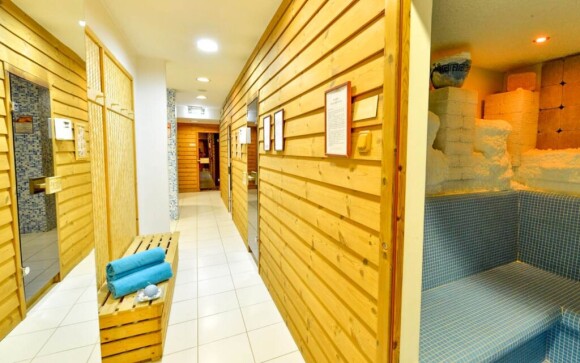Wellness v partnerském Hotelu Írottkő ***