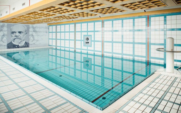 Užijte si luxusní wellness s bazénem a saunou