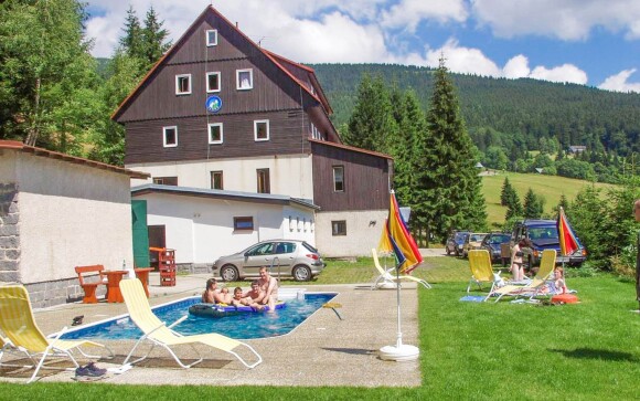 Horský hotel Flora se nachází v srdci Krkonoš