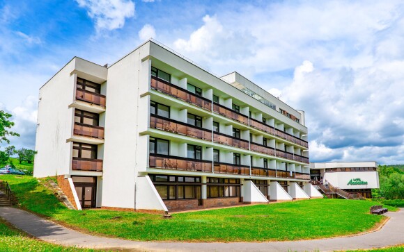 Hotel Adamantino u přehrady Luhačovice