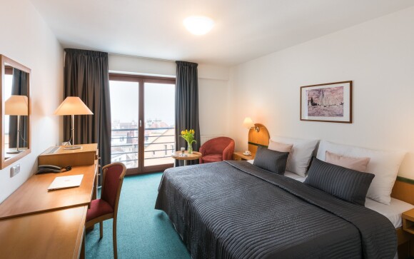 Deluxe szoba belső terek, Hotel Troja ****, Prága 8