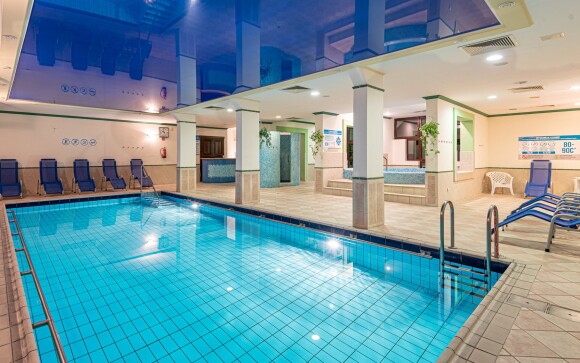 Navštivte hotelový plavecký bazén, Hotel Lövér ***, Šoproň