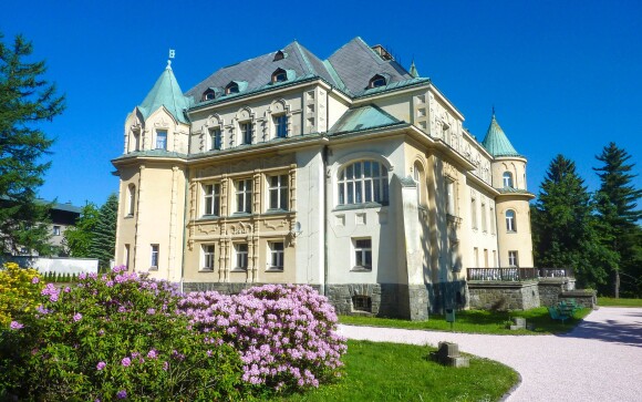 Krkonoše kráľovsky na Kramářovom zámku