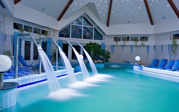 Beltéri medence, Orchidea Hotel ****, Lipót, Magyarország