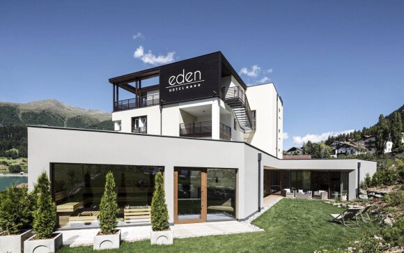 Eden Boutique Hotel ****, Reschen am See, Olaszország