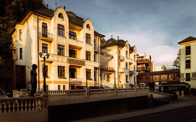 Trenčianske Teplice: Bazén a procedury