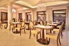 Reštaurácia, Retro Riverside Wellness Resort *****