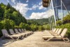 Terasa s lehátkami, NaturHotel Snovik ****, Laze v Tuhinju, Savinjské Alpy, Slovinsko