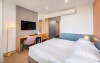 Modern szállodai szoba, Hunguest Hotel Béke ****, Hajdúszoboszló, Magyarország