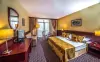 Štandardná izba s výhľadom na hrad, Hotel Kapitány ****