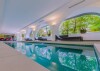 Beltéri medence, Pytloun Schlosshotel Weikersdorf ****, Baden, Ausztria