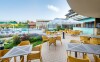 Terasa s bazénom, Hunguest Hotel Pelion ***, Tapolca, Maďarsko