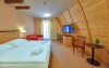 Dvojlôžková izba s dvoma prístelkami, Hotel Obří Sud