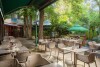 Restauracja ogrodowa, Hotel Benczúr ***, Budapeszt, Węgry