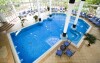 Tešiť sa môžete na vnútorný hotelový bazén s oddychovou zónou