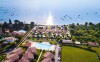 Tóparti üdülőhely, Onda Blu Resort ****, Manerba del Garda, Olaszország
