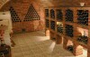 Súčasťou penziónu Vinárna u Tesařů je aj vínna pivnica
