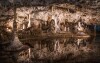 Obdivujte krápníkovou výzdobu v jeskyních Moravského krasu
