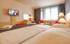 Komfortné izby ladené do červena, Hotel Krystal ***, Praha