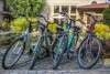 Kerékpározás, Hotel Stáció, Vecsés, Magyarország