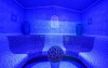 A wellness pezsgőfürdővel és szaunákkal várja