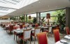 Prosklená restaurace, Parco San Marco Hotels & Beach Resort ****, Cima di Porlezza (CO), Itálie