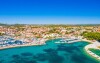 Vodice je mesto s krásnymi plážami, Chorvátsko