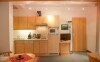 Ubytovaní budete v priestranných apartmánoch s kuchynkou