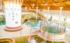 Vnitřní bazénový svět, Hotel Kamilla ****, Maďarsko