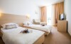 Superior szoba 2 külön ággyal, Hotel Adria***, Biograd na Moru