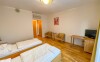 Négyágyas szoba, Hotel Nefelejcs Superior, Magyarország