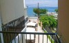 Pohled od hotelu Violetta