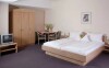 Franciaágyas szoba, Sonnenhotel Bayerischer Hof, Waldmünchen, Németország