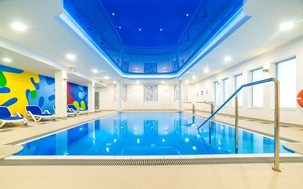 V rámci hotelového wellness je i zážitkový bazén