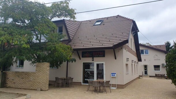 Bistro s terasou, Apartmány Mi Casa, Mosonmagyaróvár, Maďarsko